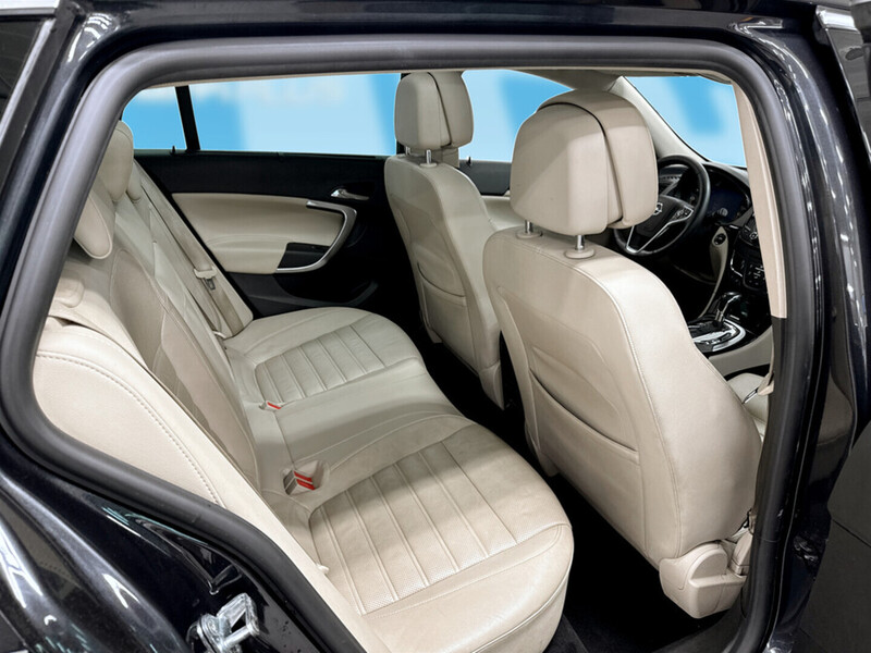 Opel Insignia vaihtoauto