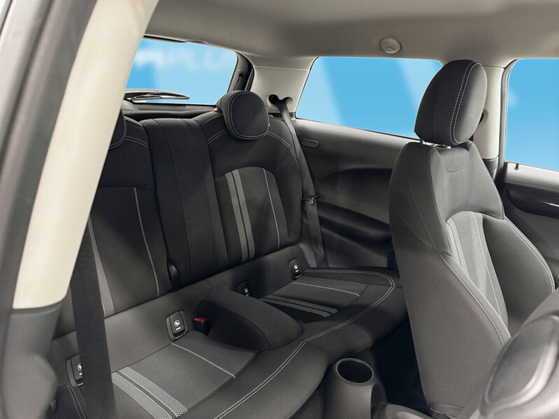 Mini Hatchback vaihtoauto