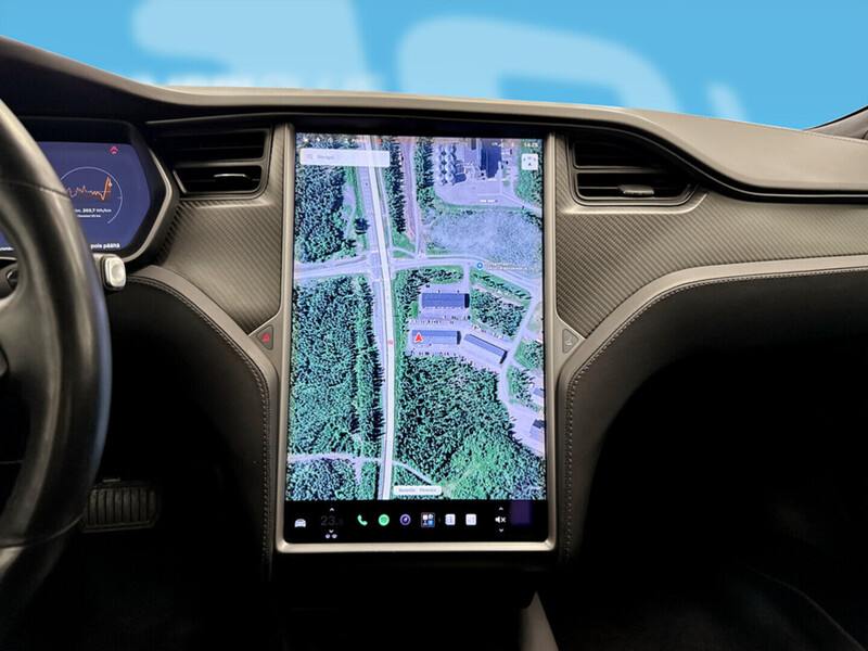 Tesla Model S vaihtoauto