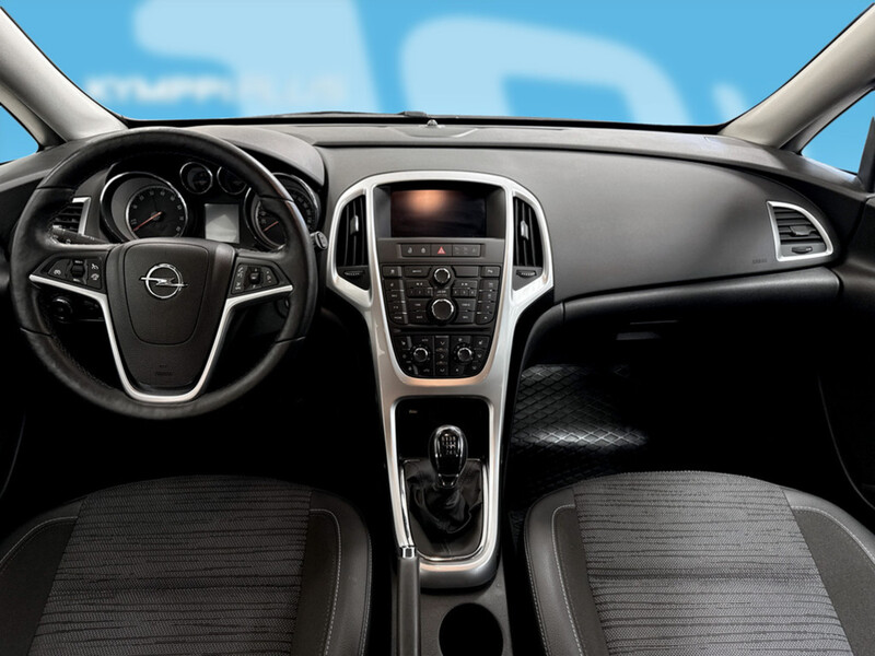 Opel Astra vaihtoauto