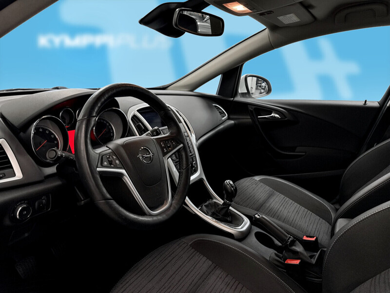 Opel Astra vaihtoauto