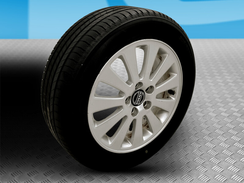 Volvo V70 vaihtoauto