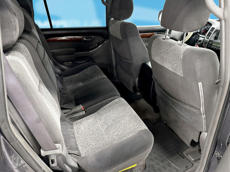 Toyota Land Cruiser vaihtoauto