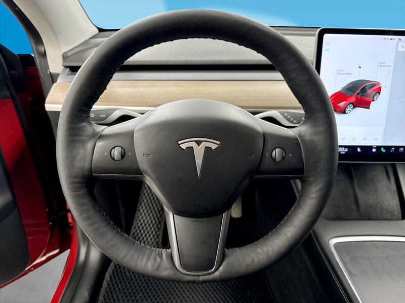 Tesla Model Y vaihtoauto