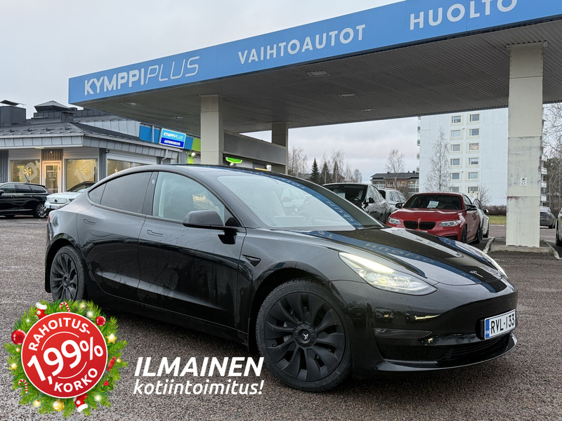 Tesla Model 3 vaihtoauto