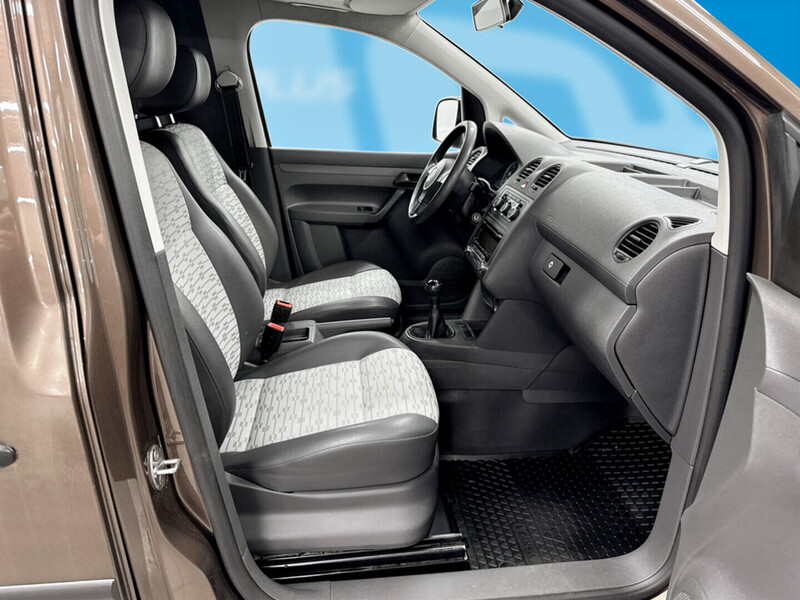 Volkswagen Caddy Maxi vaihtoauto