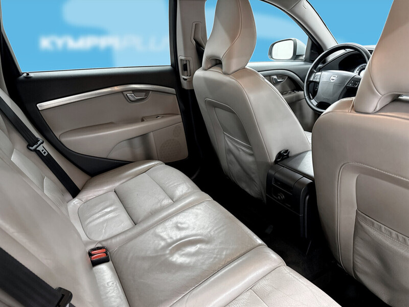 Volvo V70 vaihtoauto