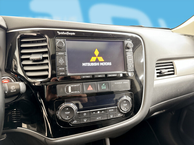 Mitsubishi Outlander PHEV vaihtoauto