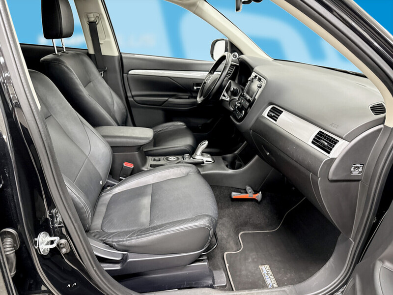 Mitsubishi Outlander PHEV vaihtoauto