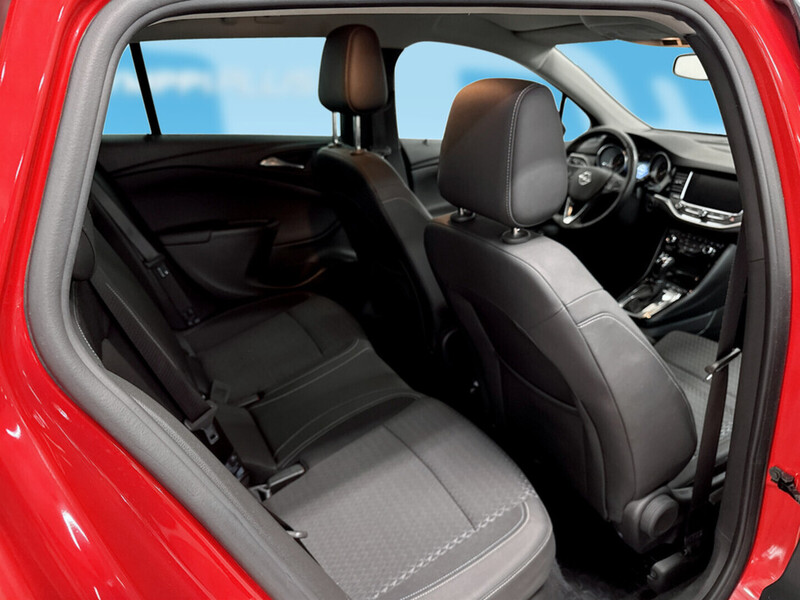 Opel Astra vaihtoauto