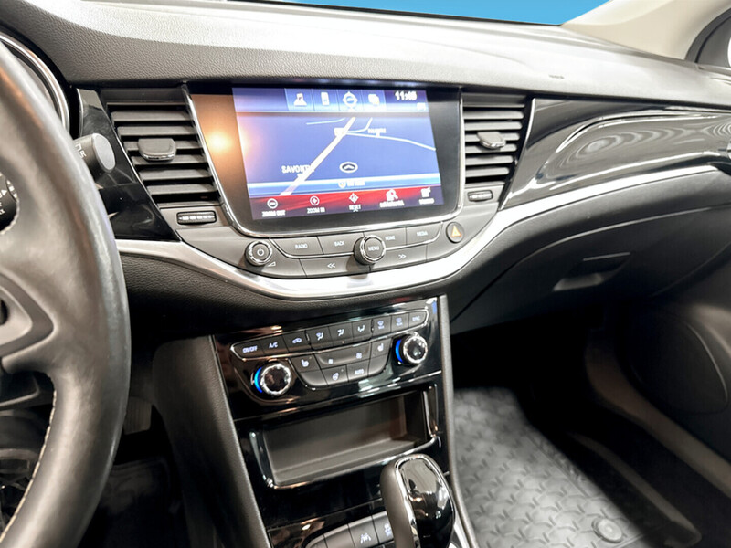 Opel Astra vaihtoauto