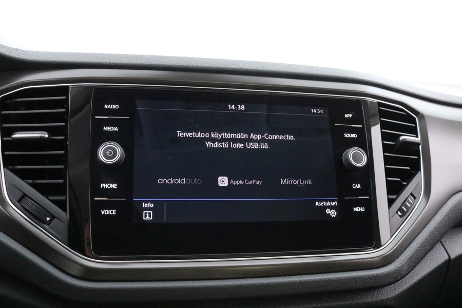 Volkswagen T-Roc vaihtoauto