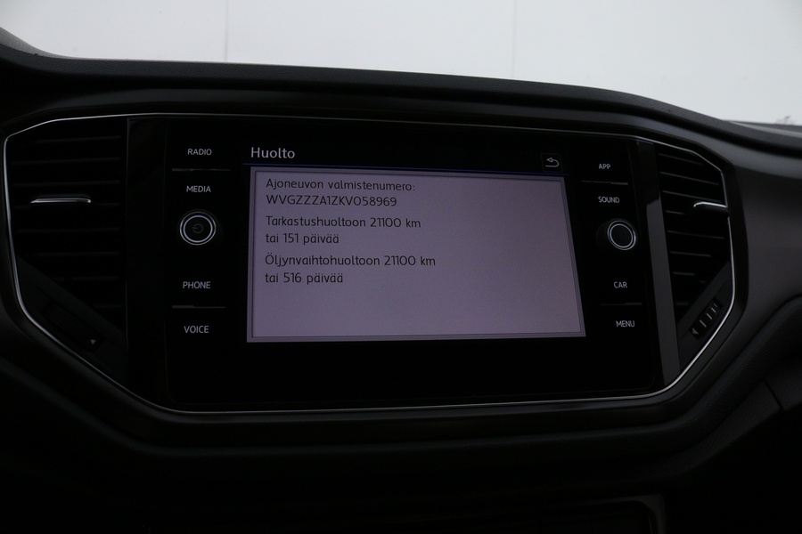 Volkswagen T-Roc vaihtoauto