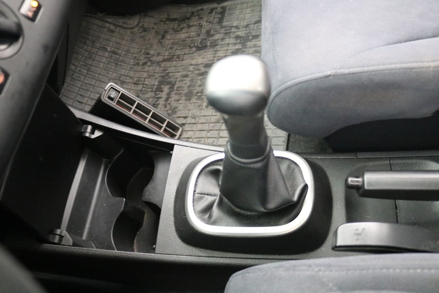 Nissan Tiida vaihtoauto