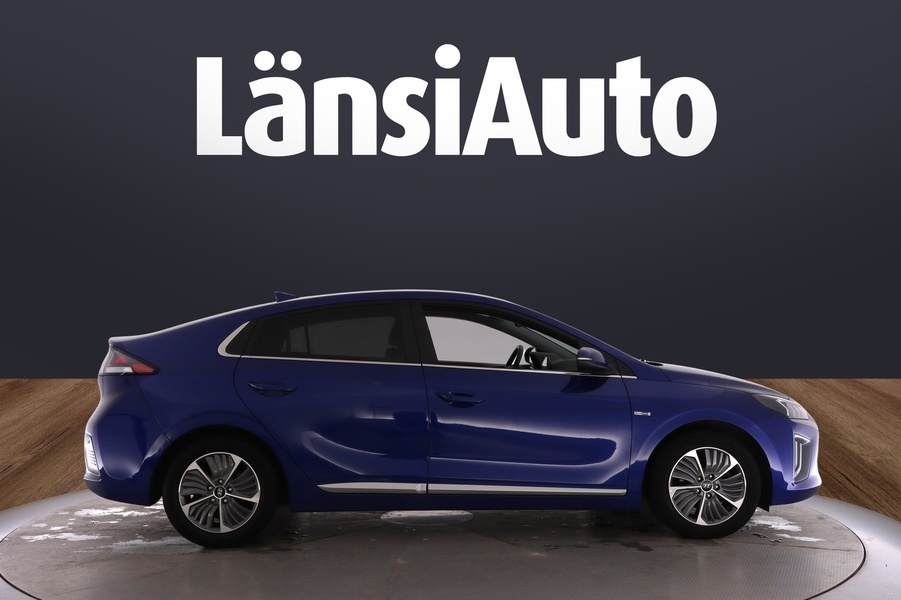 Hyundai IONIQ plug-in vaihtoauto