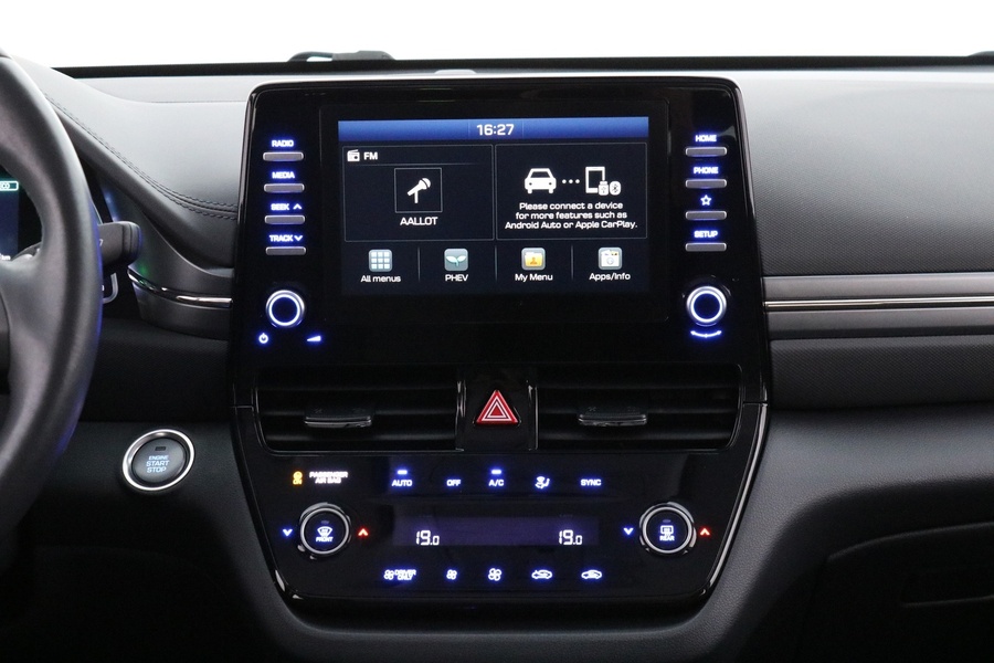 Hyundai IONIQ plug-in vaihtoauto