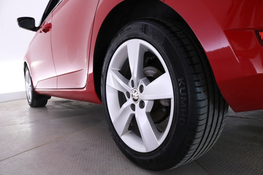 Skoda Fabia vaihtoauto