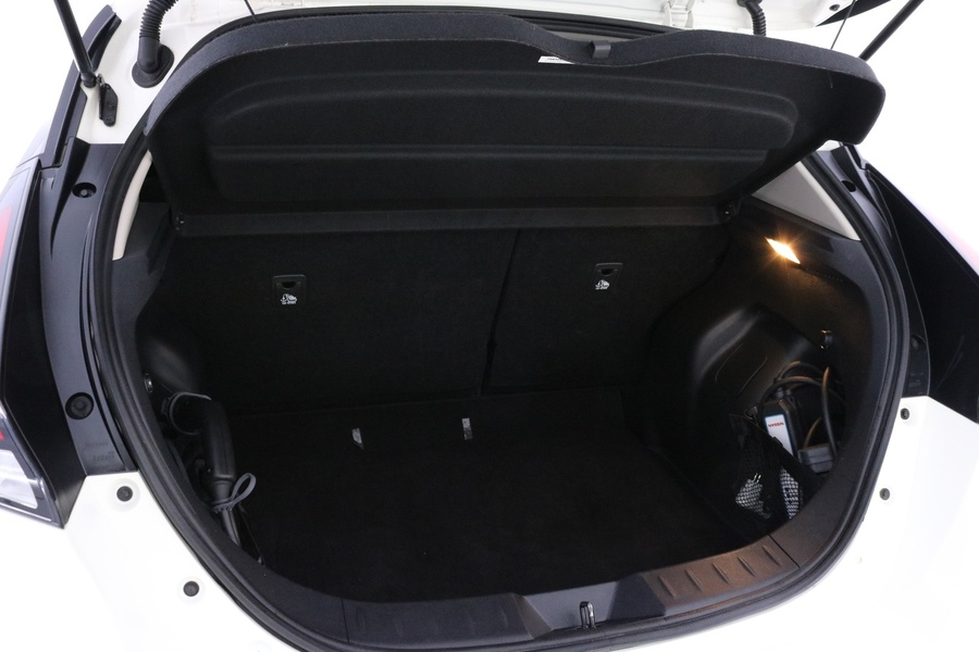 Nissan Leaf vaihtoauto