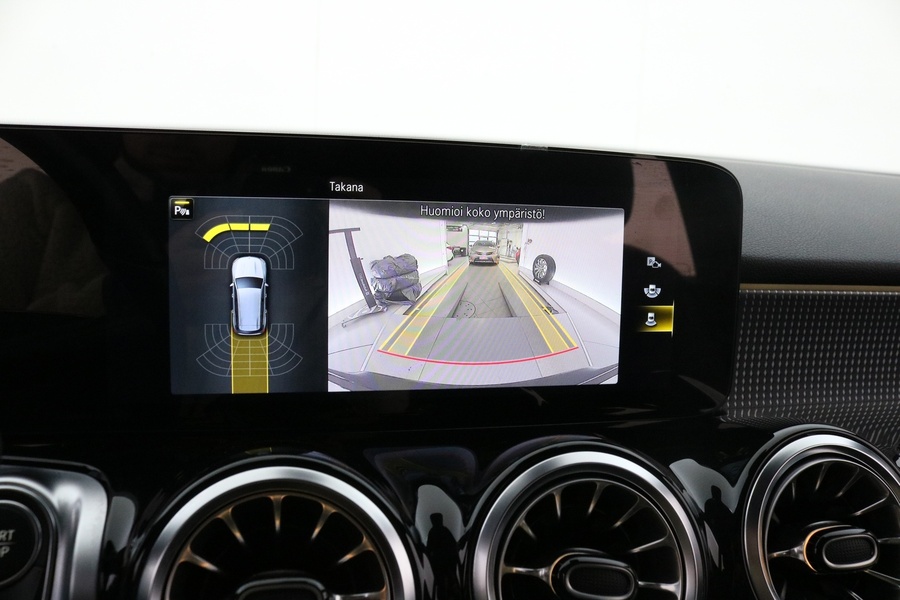 Mercedes-Benz EQB vaihtoauto