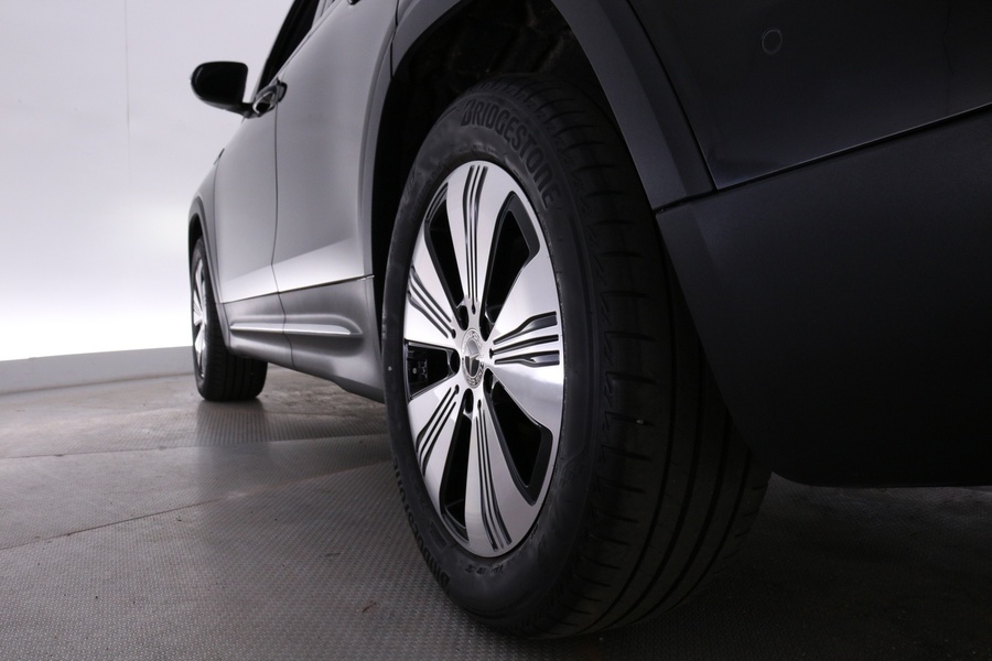 Mercedes-Benz EQB vaihtoauto