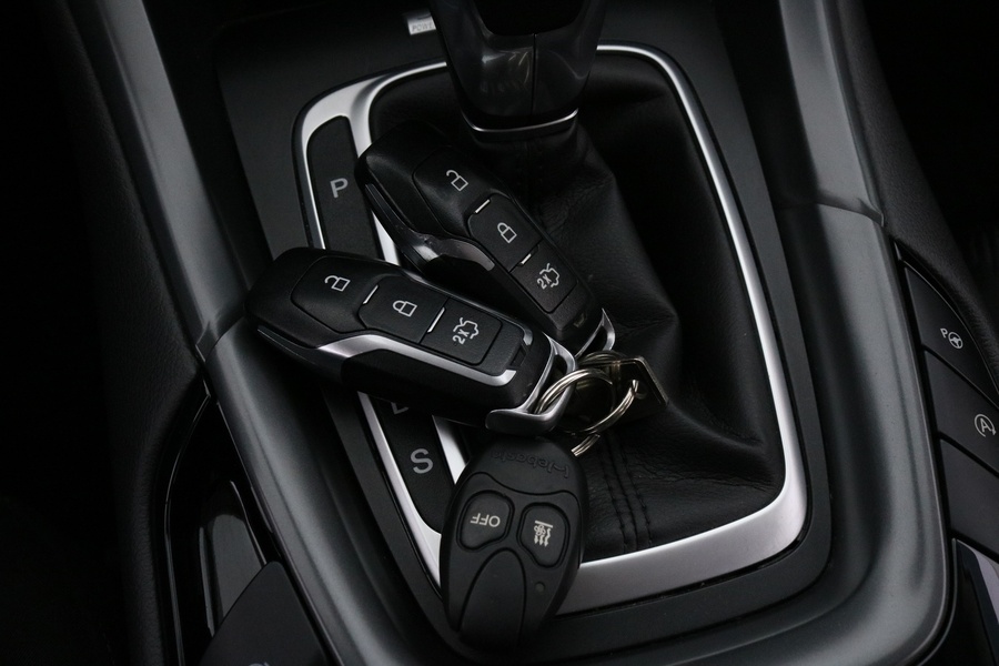 Ford Mondeo vaihtoauto