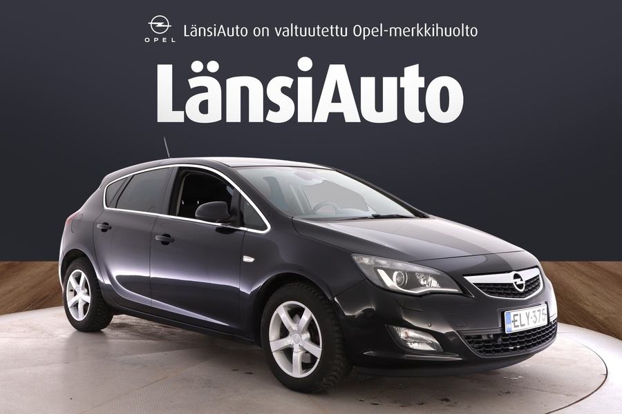 Opel Astra vaihtoauto