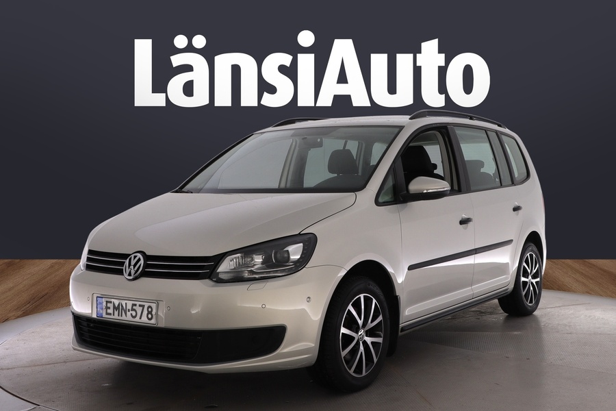 Volkswagen Touran vaihtoauto