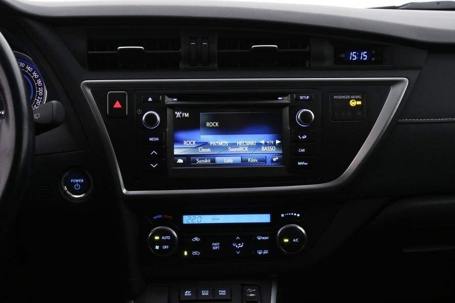 Toyota Auris vaihtoauto