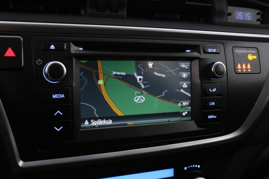 Toyota Auris vaihtoauto