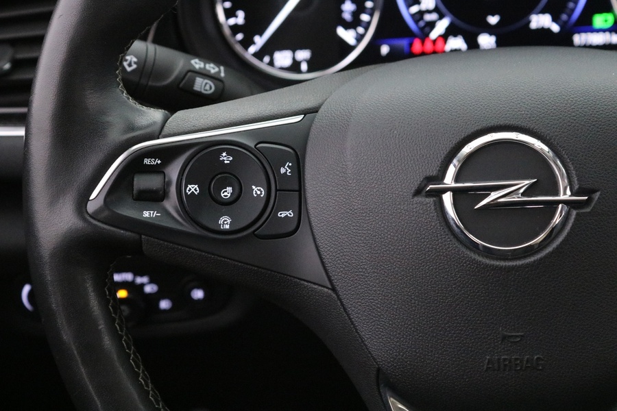 Opel Insignia vaihtoauto