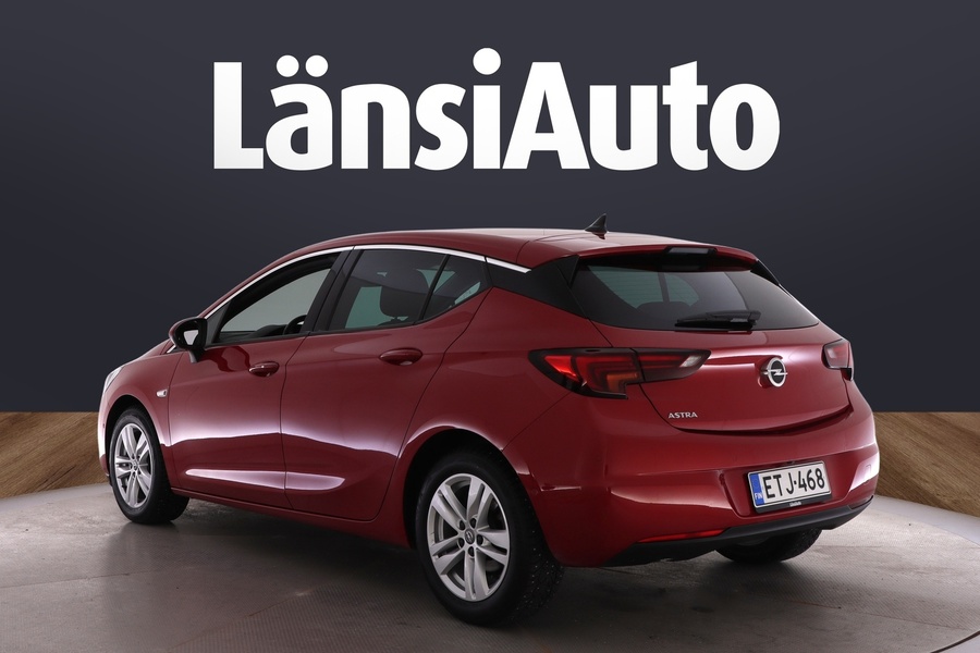 Opel Astra vaihtoauto