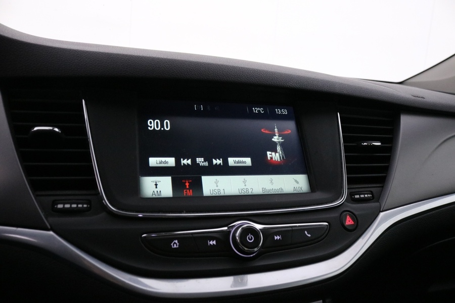 Opel Astra vaihtoauto