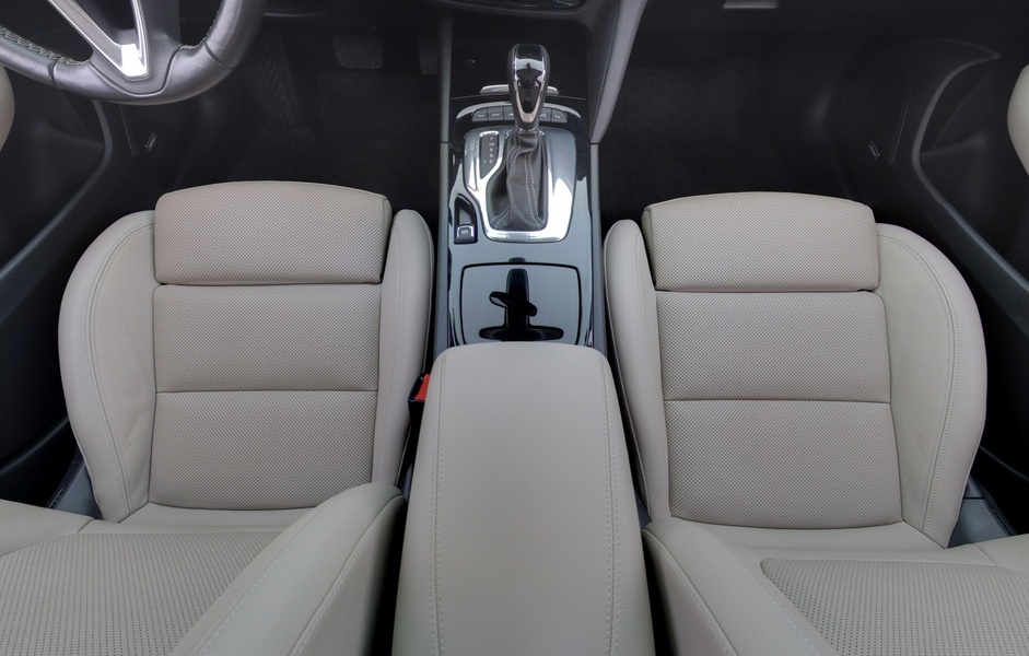 Opel Insignia vaihtoauto