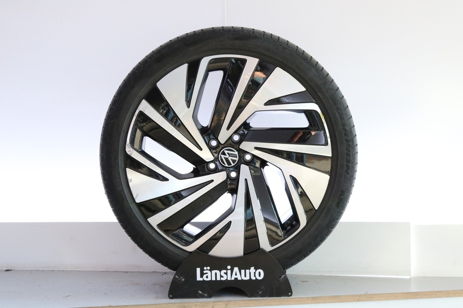 Volkswagen ID.5 vaihtoauto