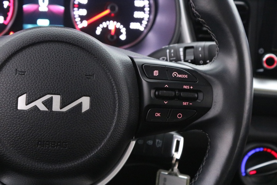 Kia Stonic vaihtoauto