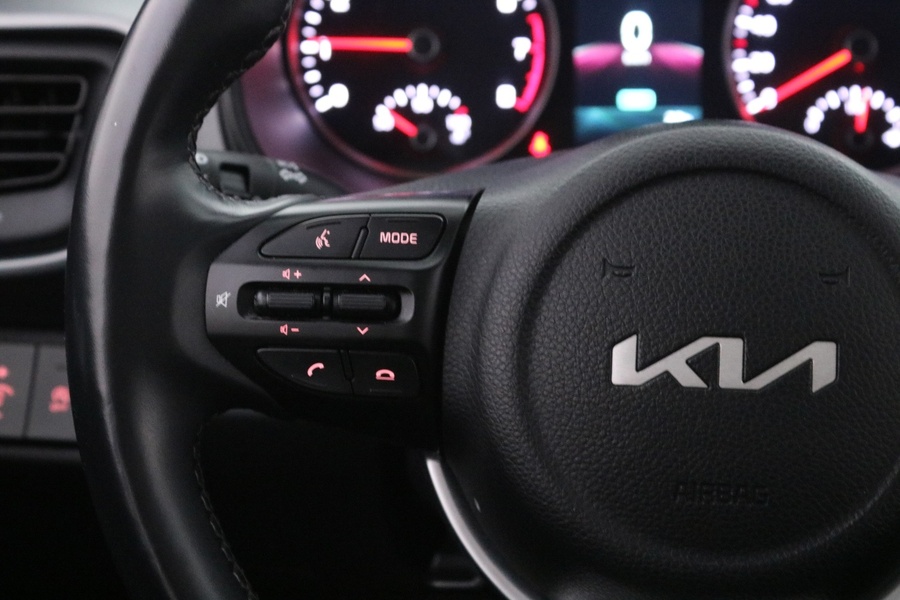 Kia Stonic vaihtoauto