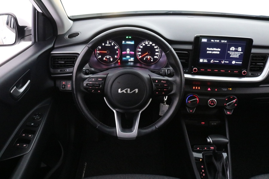 Kia Stonic vaihtoauto