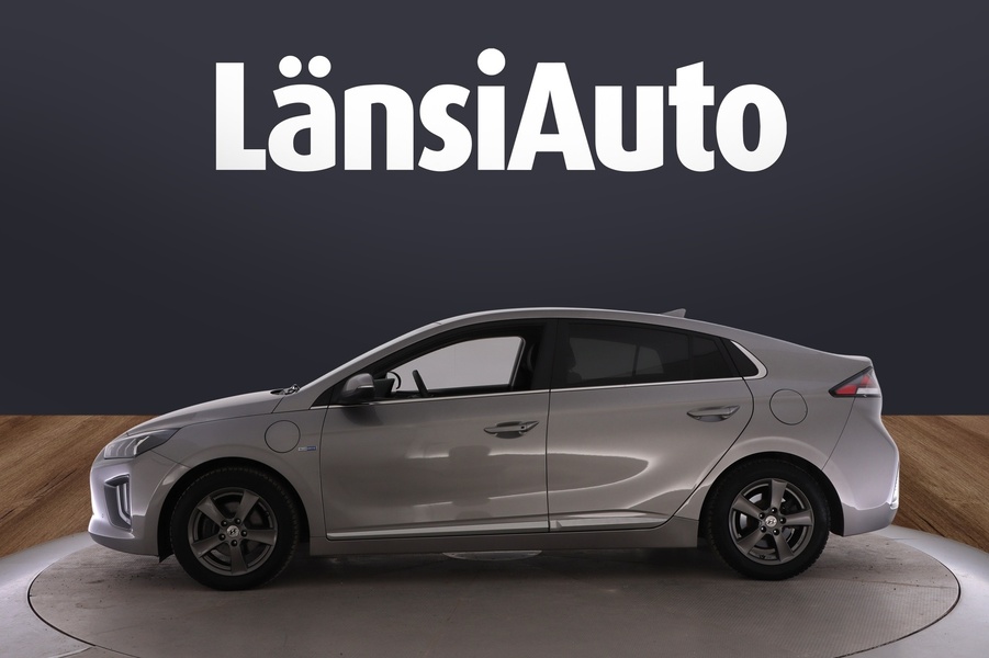 Hyundai IONIQ plug-in vaihtoauto
