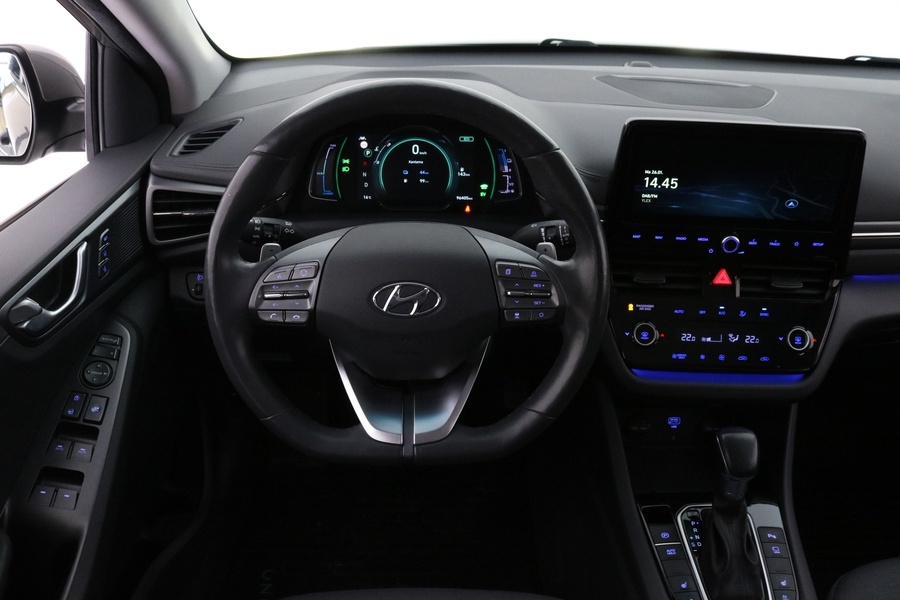 Hyundai IONIQ plug-in vaihtoauto