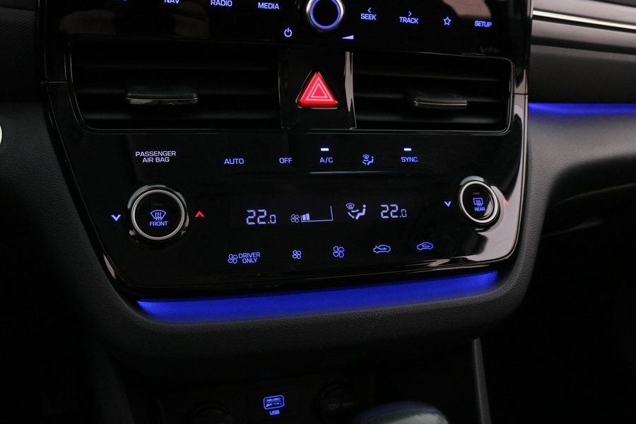 Hyundai IONIQ plug-in vaihtoauto