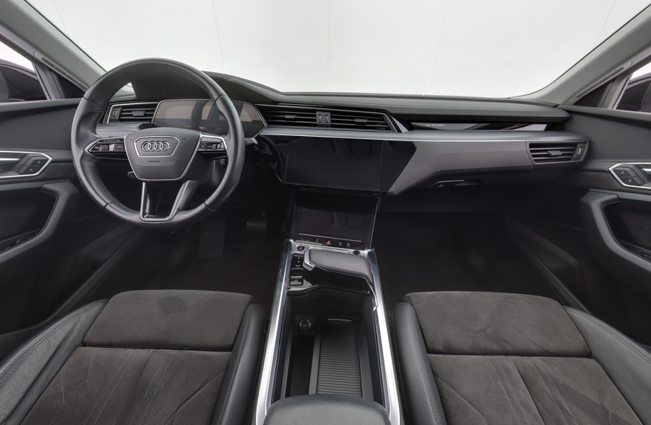 Audi e-tron vaihtoauto