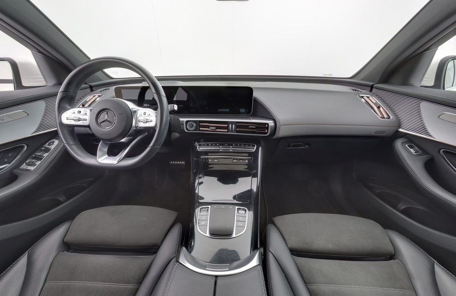Mercedes-Benz EQC vaihtoauto
