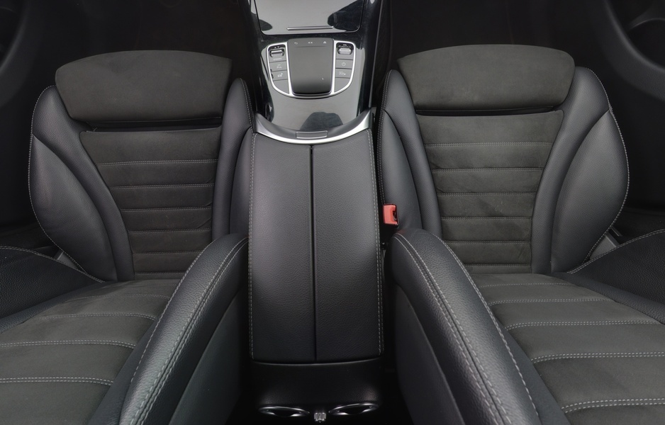 Mercedes-Benz EQC vaihtoauto