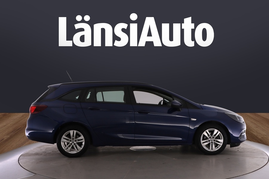 Opel Astra vaihtoauto