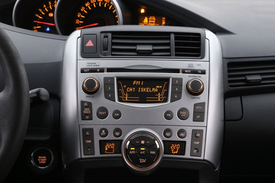 Toyota Verso vaihtoauto