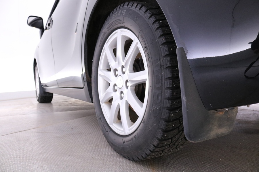 Toyota Verso vaihtoauto