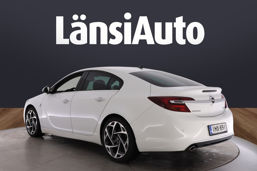 Opel Insignia vaihtoauto