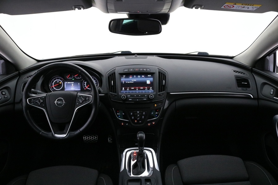 Opel Insignia vaihtoauto