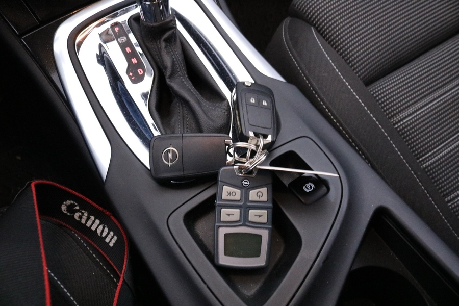 Opel Insignia vaihtoauto