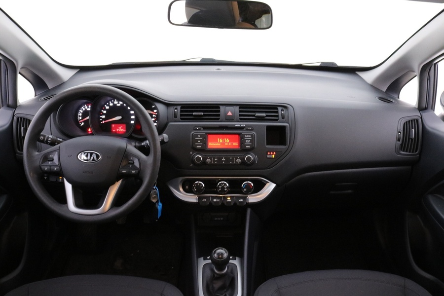 Kia Rio vaihtoauto